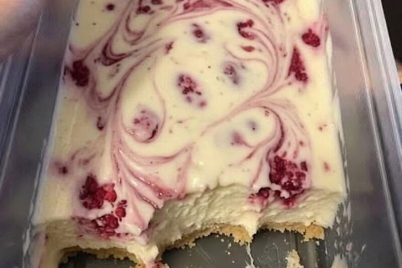 Homemade Raspberry Cheesecake