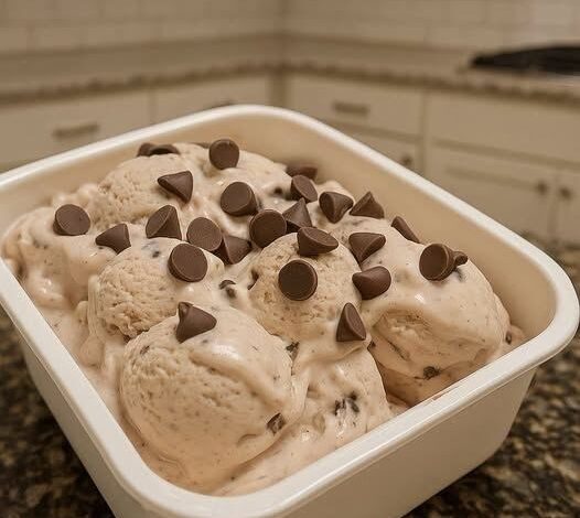 Chocolate Chip Vanilla Mousse